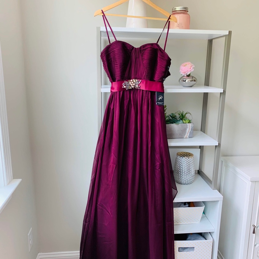 Adrianna Pappel gown size US 8 with shawl